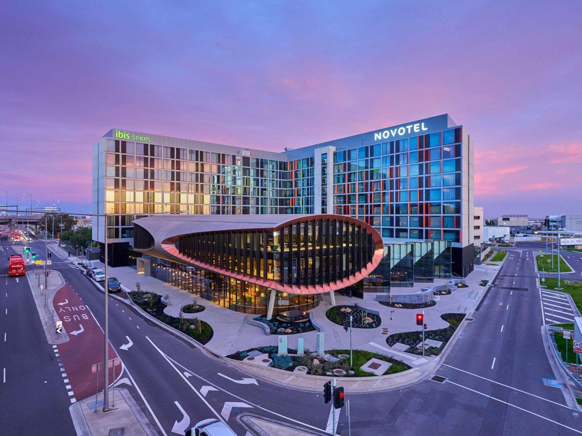 Novotel Melbourne Airport Bagian luar foto